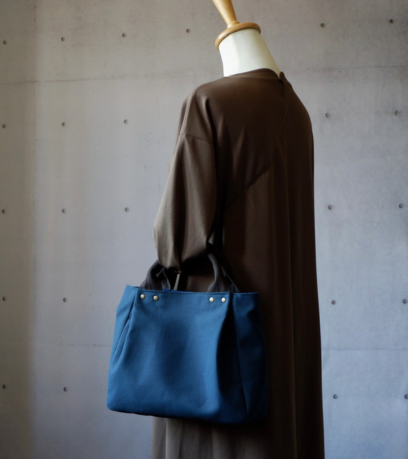 エレガントなタックトート ◇モカ×ダークブラウン◇倉敷帆布 7枚目の画像