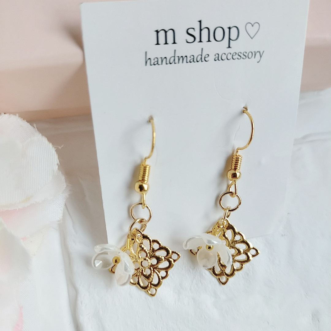 ハンドメイドピアス ピアス（フック・チェーン） m shop 通販