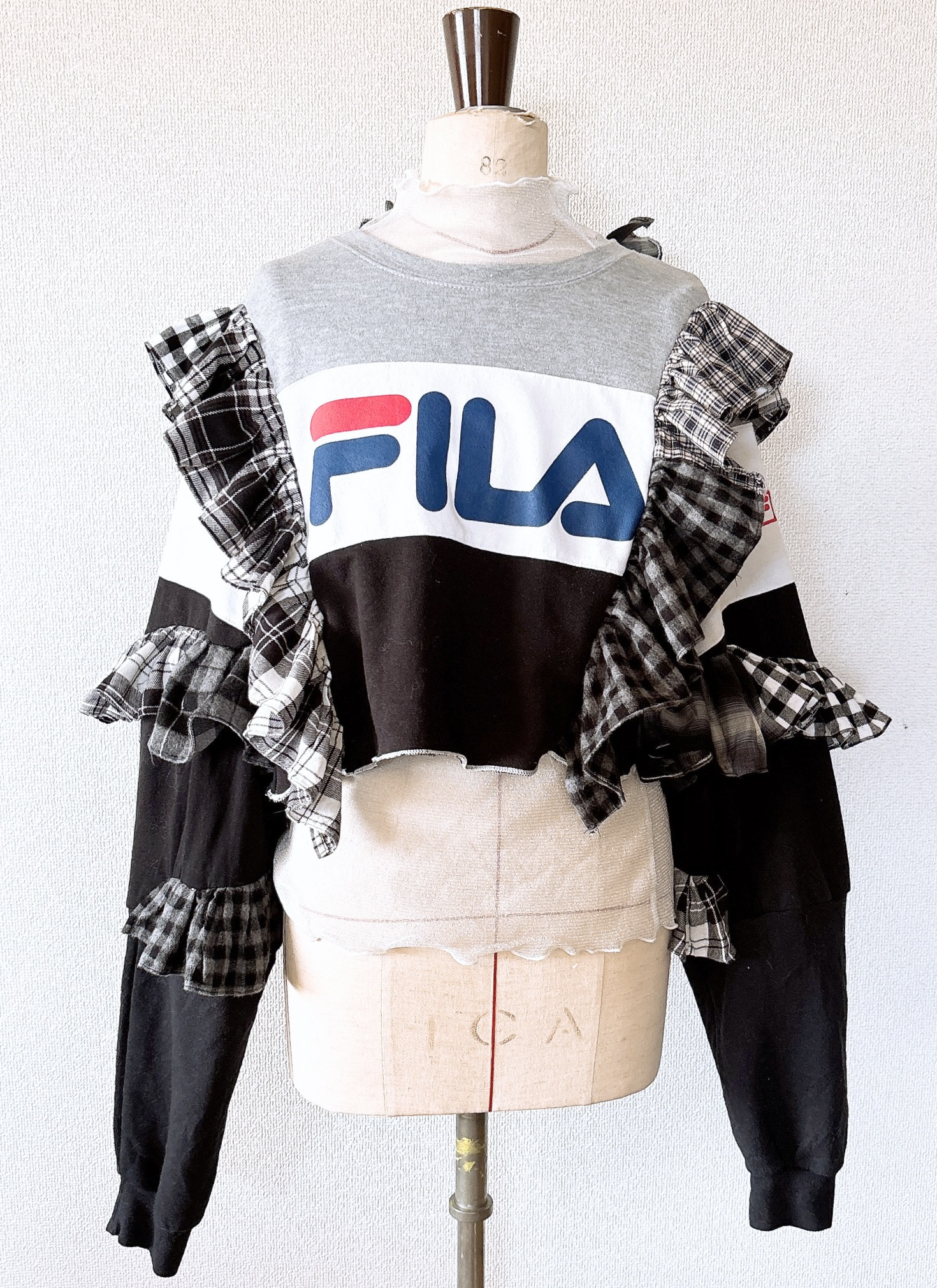 リメイク アールビーティー トレーナー RBTXCO フリル付き