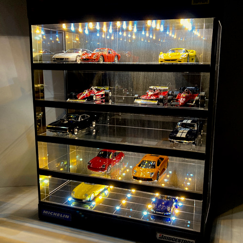 1/43展示30台可・BKオーク・5層式ディスプレーBOX / 2色LED40灯