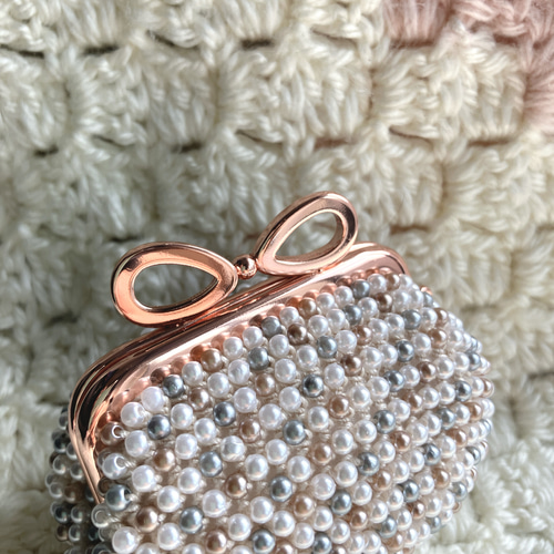 ハンドメイド がま口ポーチ インド刺繍生地 ミモザ 香し ハンドメイド がま口ポーチ インド刺繍生地 ミモザ 香し