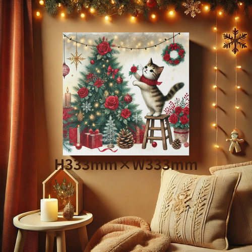 クリスマスツリーの飾りつけをするキジトラ子猫ちゃん」 ～キャンバス