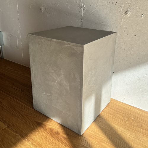 Display Box 02-K｜モールテックス コンクリート ディスプレイ 展示
