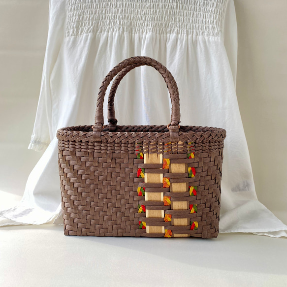 受注製作】三つ編み&幅広飾り あじろ編みかごバッグ (ライト