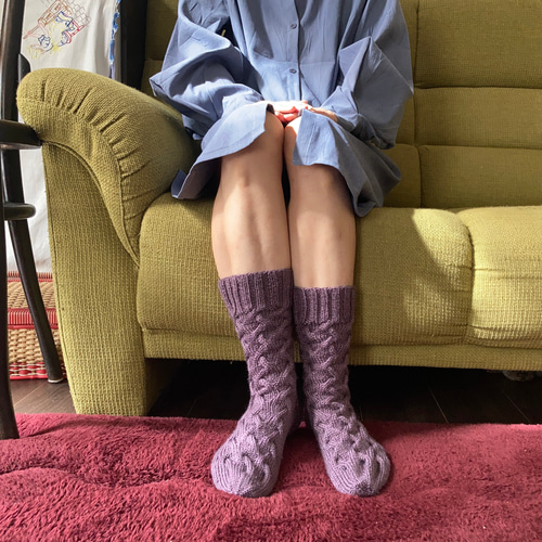 手編み 靴下 くすんだ紫 パープル 波模様 ✴︎ニット・手編み✴︎冷え
