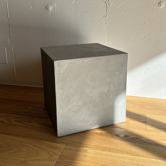 Display Box 03｜ディスプレイ台 店舗什器 展示台 スツール