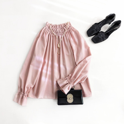 桜ピンク 長袖サテンフリルブラウス（フォーマル＆普段使い