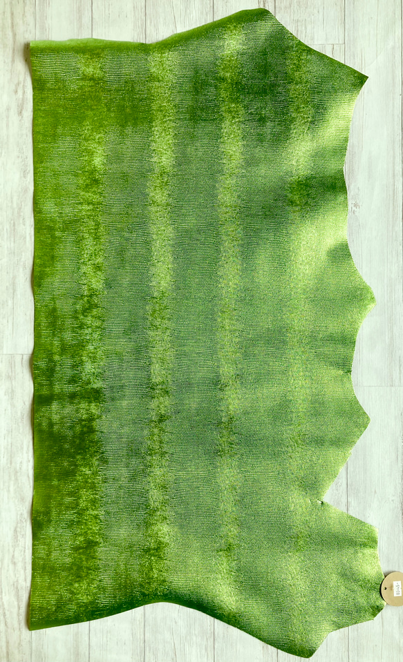 本革リザード型押し　80×45cm 2枚目の画像