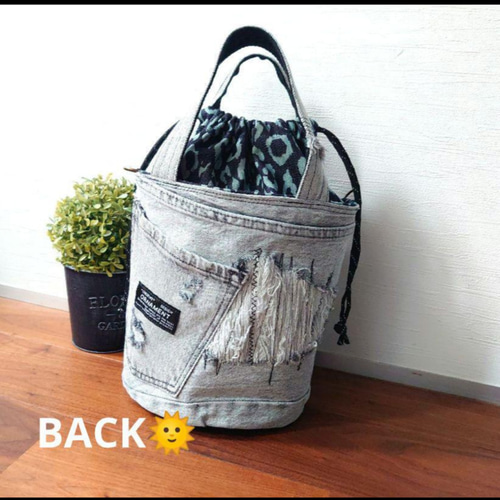 レアデニム✨No566【Gray damage DENIM✖️circle BAG】デニムリメイク