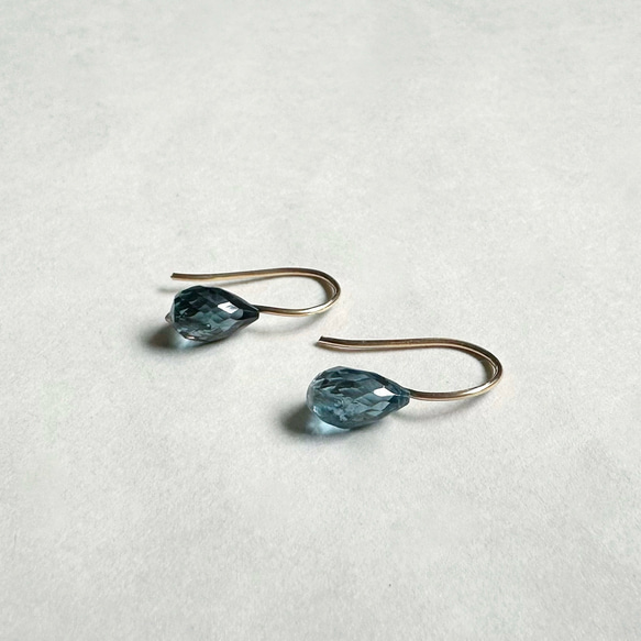 【人気ピアス】ロンドンブルートパーズ ドロップピアス  14KGF /金具変更可  アレルギー対応 6枚目の画像