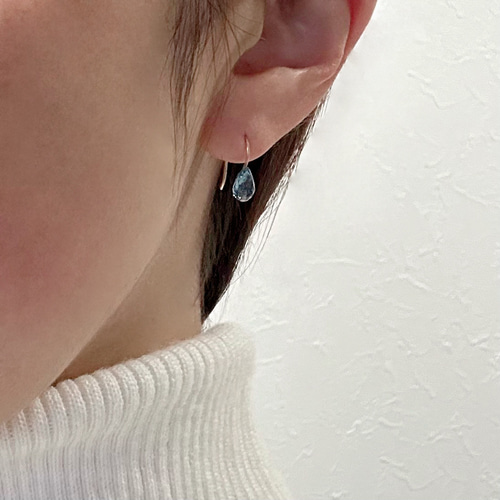 人気ピアス】ロンドンブルートパーズ ドロップピアス 14KGF /金具変更