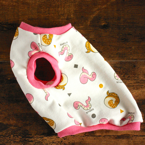 犬服 ミニ裏毛 巳年へびちゃん ピンク タンクトップ ペット服