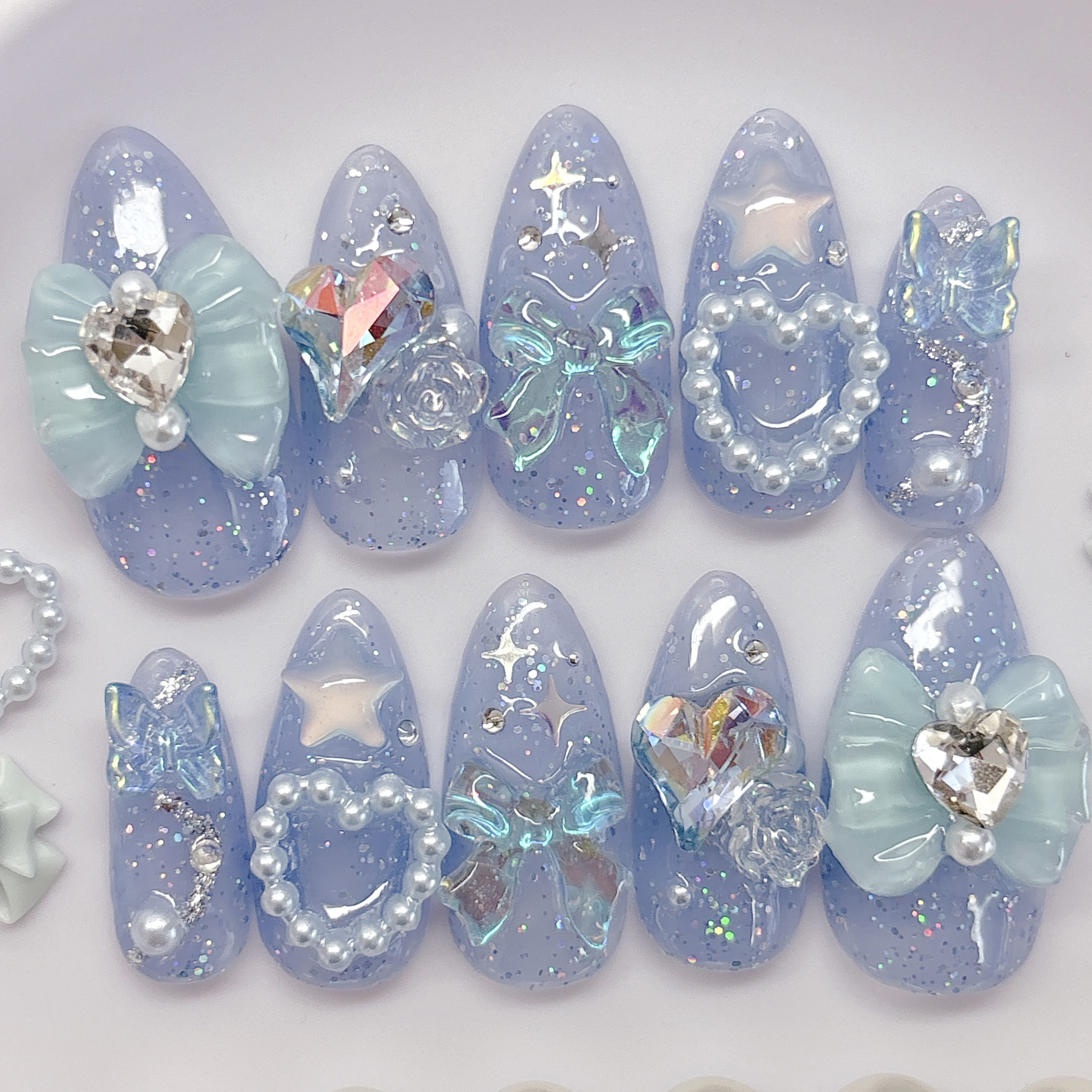推し色♡好きな色が選べるネイルチップ / 量産型 / うるキラ / ゴテゴテネイルチップ【ブルー】