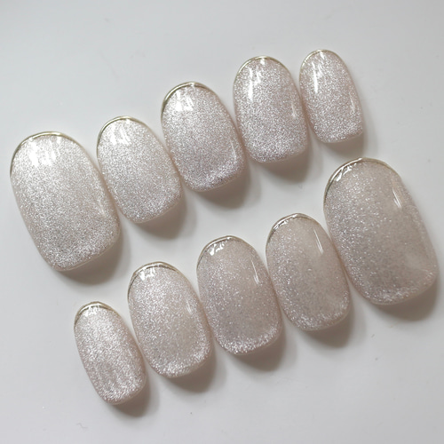 【オーダー】【カラー変更OK】ネイルチップ　マグネットシンプルキラキラベージュ オーダー】【カラー変更OK】ネイルチップマグネットシンプル