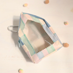 ベビちゃんサイズ夢のマイホーム　（ほんわか水色ブロックチェック柄ぬいぐるみ用お家型ポーチ） 10枚目の画像