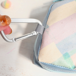 ベビちゃんサイズ夢のマイホーム　（ほんわか水色ブロックチェック柄ぬいぐるみ用お家型ポーチ） 7枚目の画像