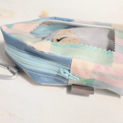 ベビちゃんサイズ夢のマイホーム　（ほんわか水色ブロックチェック柄ぬいぐるみ用お家型ポーチ） 3枚目の画像