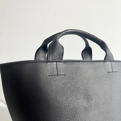 本革ファスナー付きトートバッグ　旅行バッグ　通勤バッグ　お稽古バッグ　Black 8枚目の画像