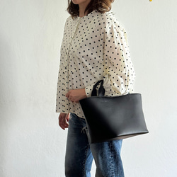 本革ファスナー付きトートバッグ　旅行バッグ　通勤バッグ　お稽古バッグ　Black 5枚目の画像