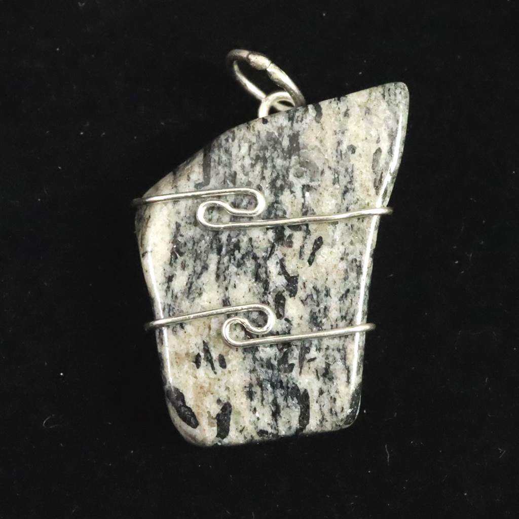 H&E社 ノルウェー産フェナカイト ワイヤーラップ ペンダント　7.5g #54647