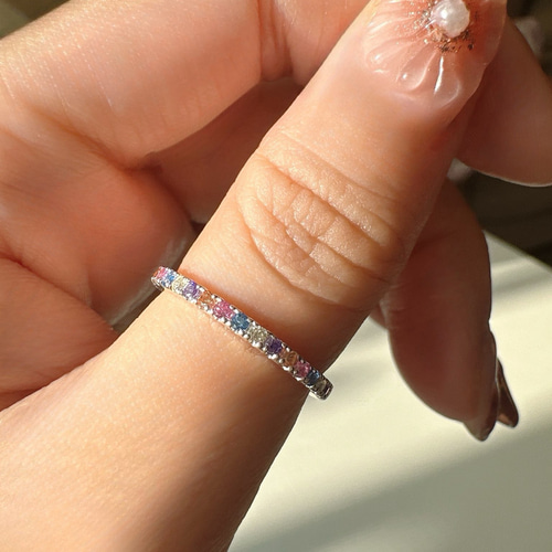 アミュレット上品に輝くカラフル CZリングR1635 指輪・リング Ringo