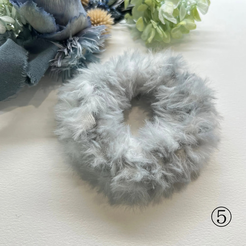 もふもふ猫ちゃんシュシュ ヘアゴム mio-tempo 通販 18431890｜Creema