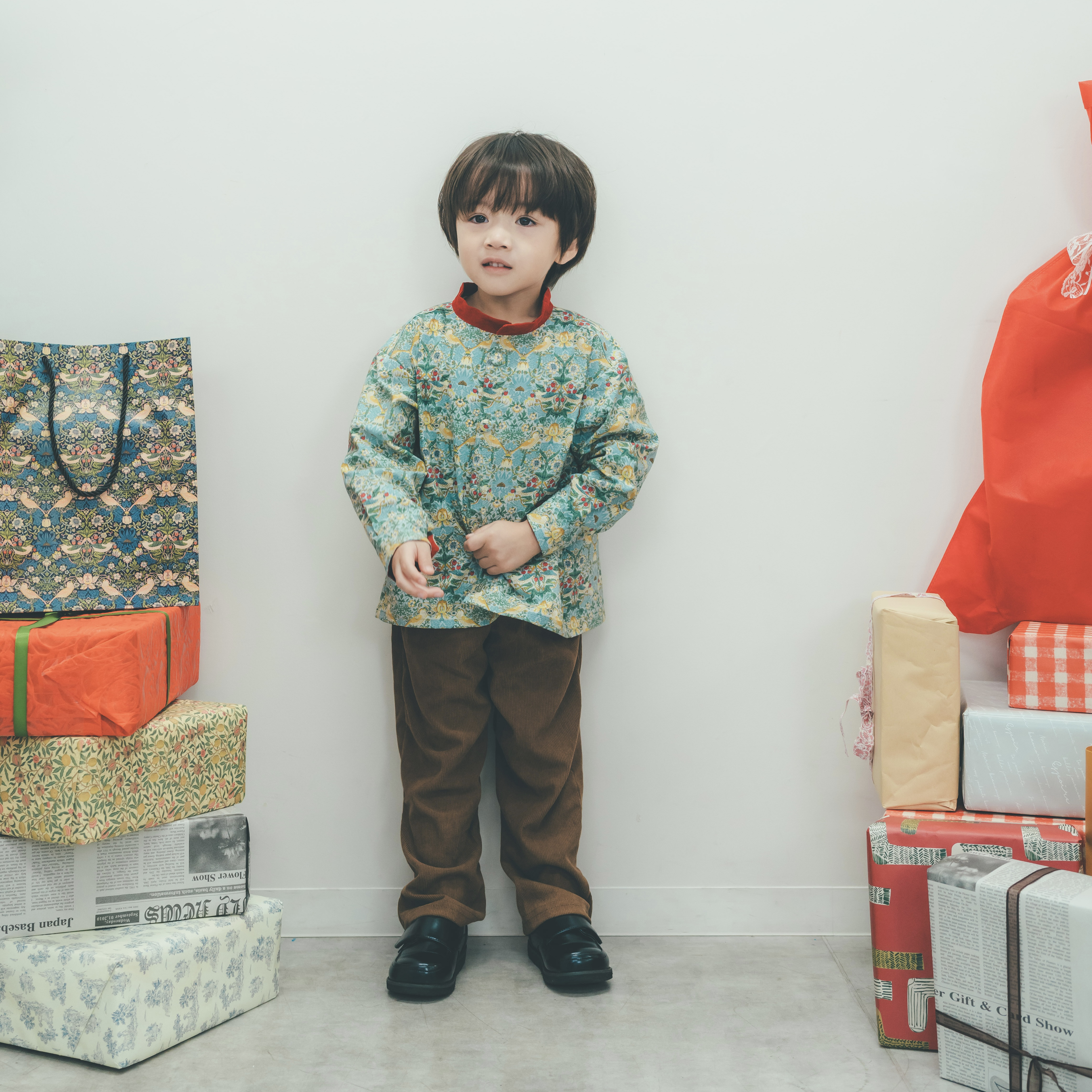 【2026年3月まで】Kids クリスマスシャツ/“Can’t wait!”/ ウィリアムモリス生地使用/お揃い