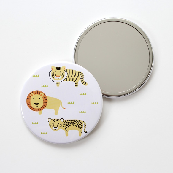 コンパクトミラー（ねこ科の３匹） 2枚目の画像