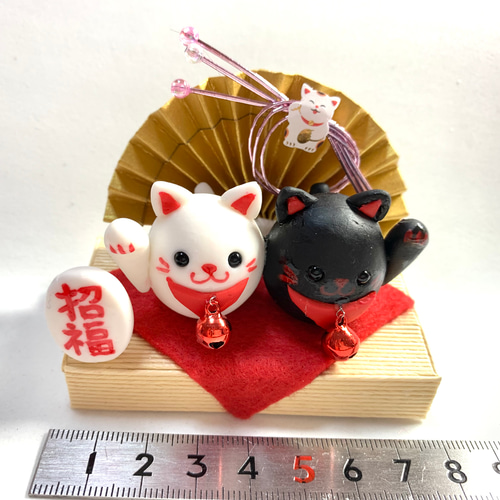 ☆白黒招き猫ちゃん招福飾り(受注生産） 樹脂粘土 招き猫 おり姫 通販