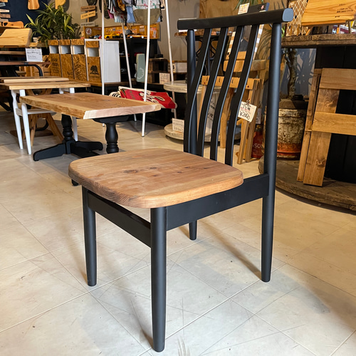 在庫あり即納Hotaru 椅子チェアキッチンリビングダークブラック