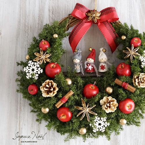 クリスマス・リース（17）～ 聖夜の小さなコーラス隊 ～ 28X26cm