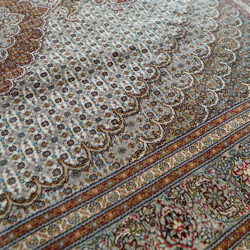 214×150cm ペルシャ手織り絨毯 タブリーズ産 50RAJ カーペット
