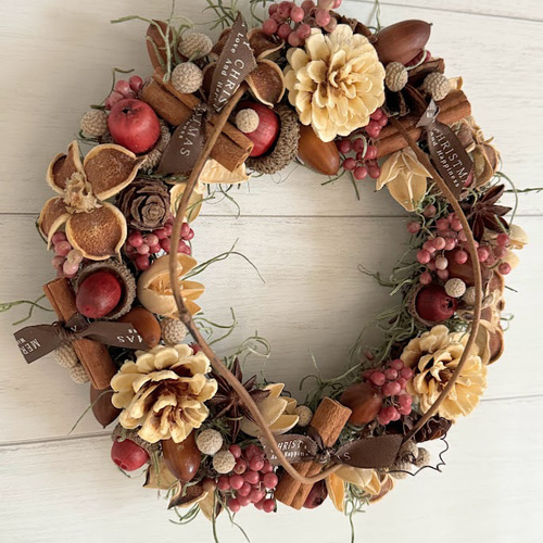 クリスマスリース2024 木の実 森の贈り物 赤い実 どんぐり ピンク系 20