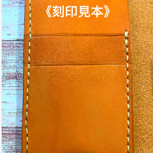 3枚ポケット付き栃木レザー iPhoneケース キャメル×ネイビー