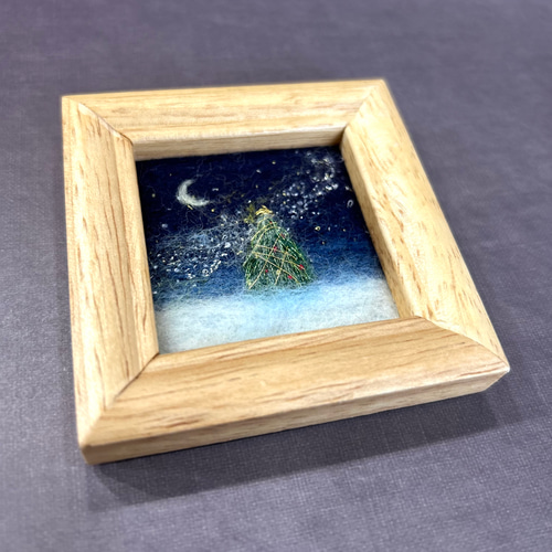 羊毛フェルトフレーム 星降る夜のクリスマスツリー SOLD フォト