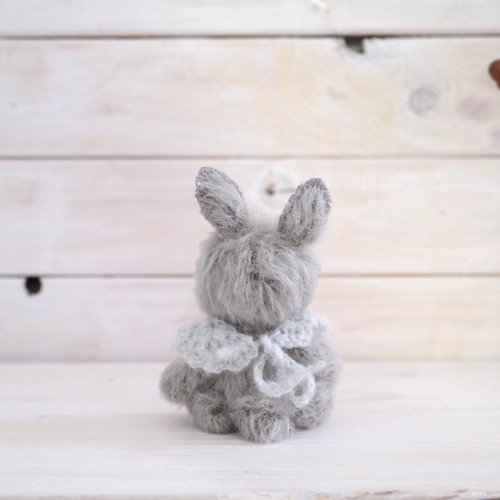 水色ウサギのテディベア　ヒマラヤ水晶お守りうさぎ suishowin-shop_62131000