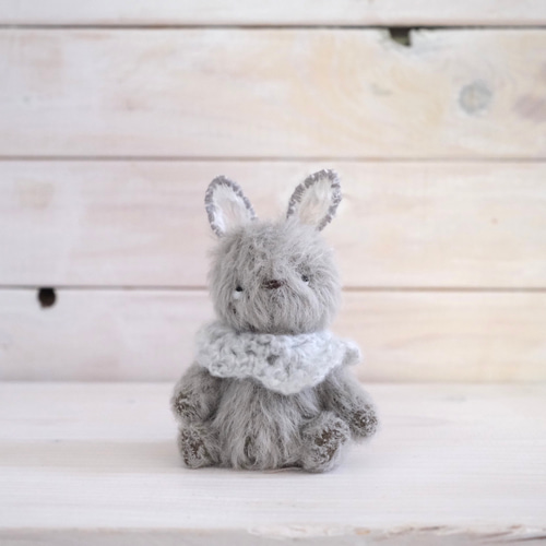 うさぎのぬいぐるみ 水玉のスカーフのうさぎさん テディベア