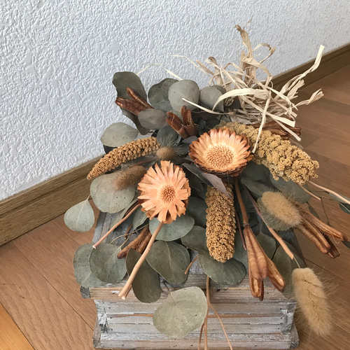 スズキヨウコ作　カタクリの花が美しいゴブレット スズキヨウコ作 カタクリの花が美しいゴブレット