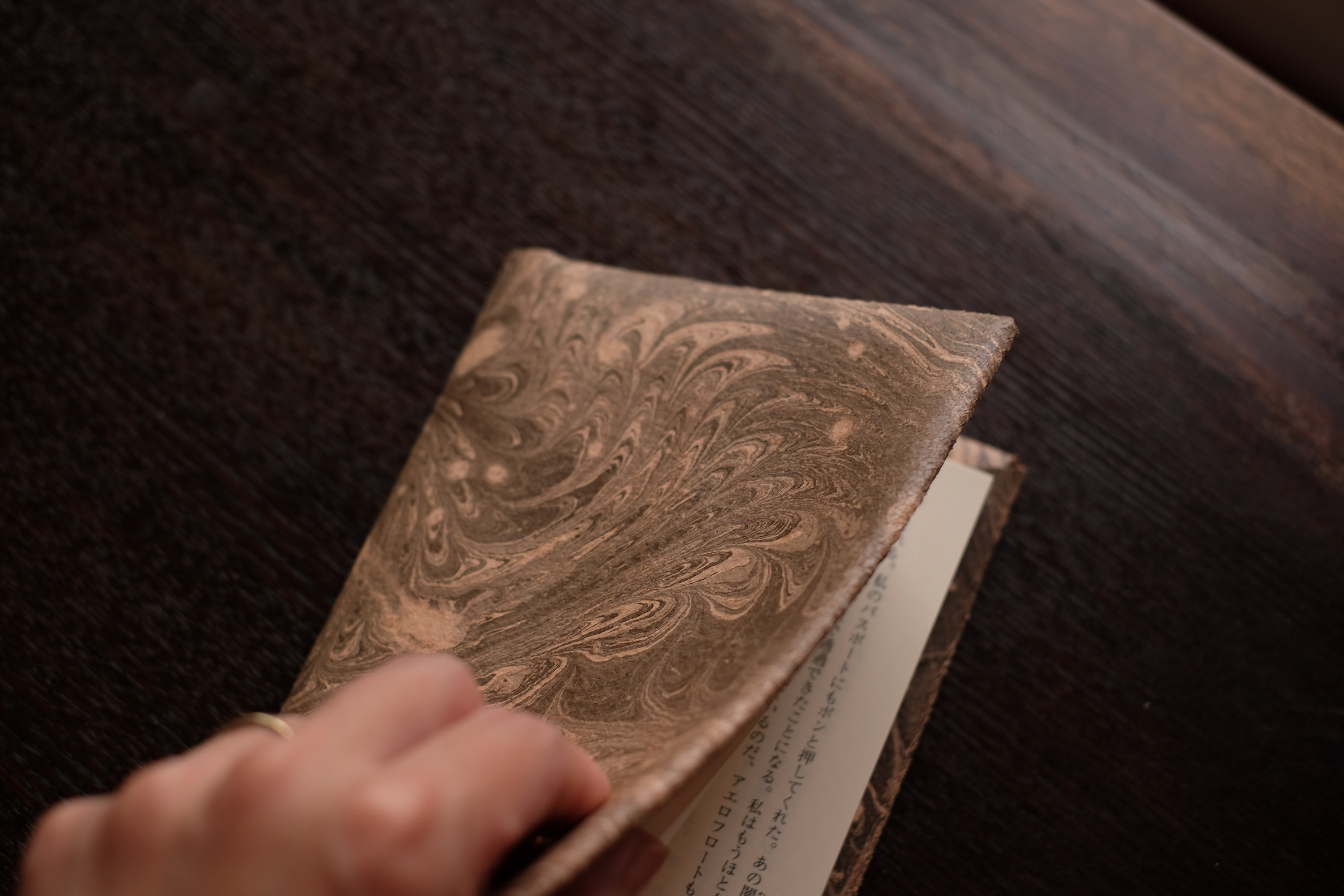 レザーブックカバー 手帳カバー A6 文庫本 革 一点物　#4