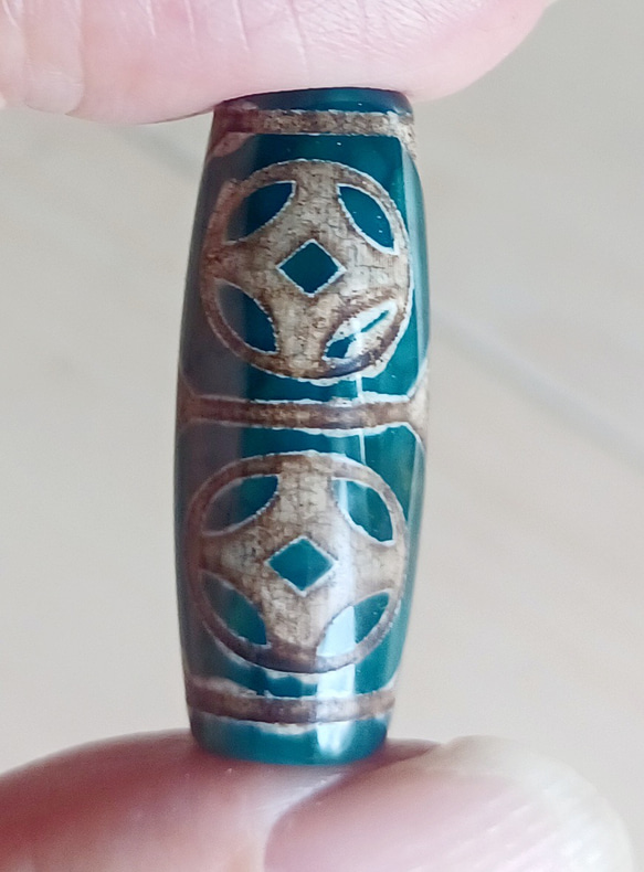 グリーンターラ 金剛蓮花三眼天珠 & 二眼天珠 【公式通販】