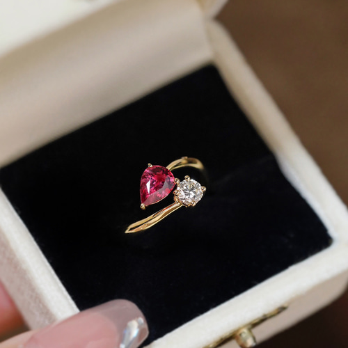 【クリスマスプレゼントに！】ルビーシルバーリング クリスマス限定「ルビーとエメラルド」ダイヤモンド SV925シルバー