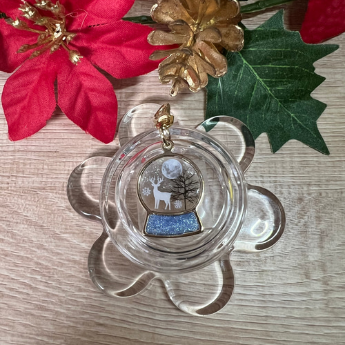 レジンのスノードームキーホルダー その他アクセサリー aqua322 通販