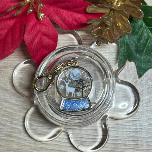 レジンのスノードームキーホルダー その他アクセサリー aqua322 通販