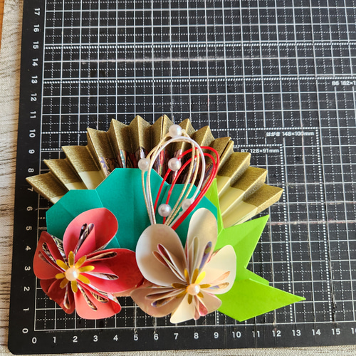 和柄折紙と伊予和紙の扇子4Set】壁面飾り その他インテリア雑貨