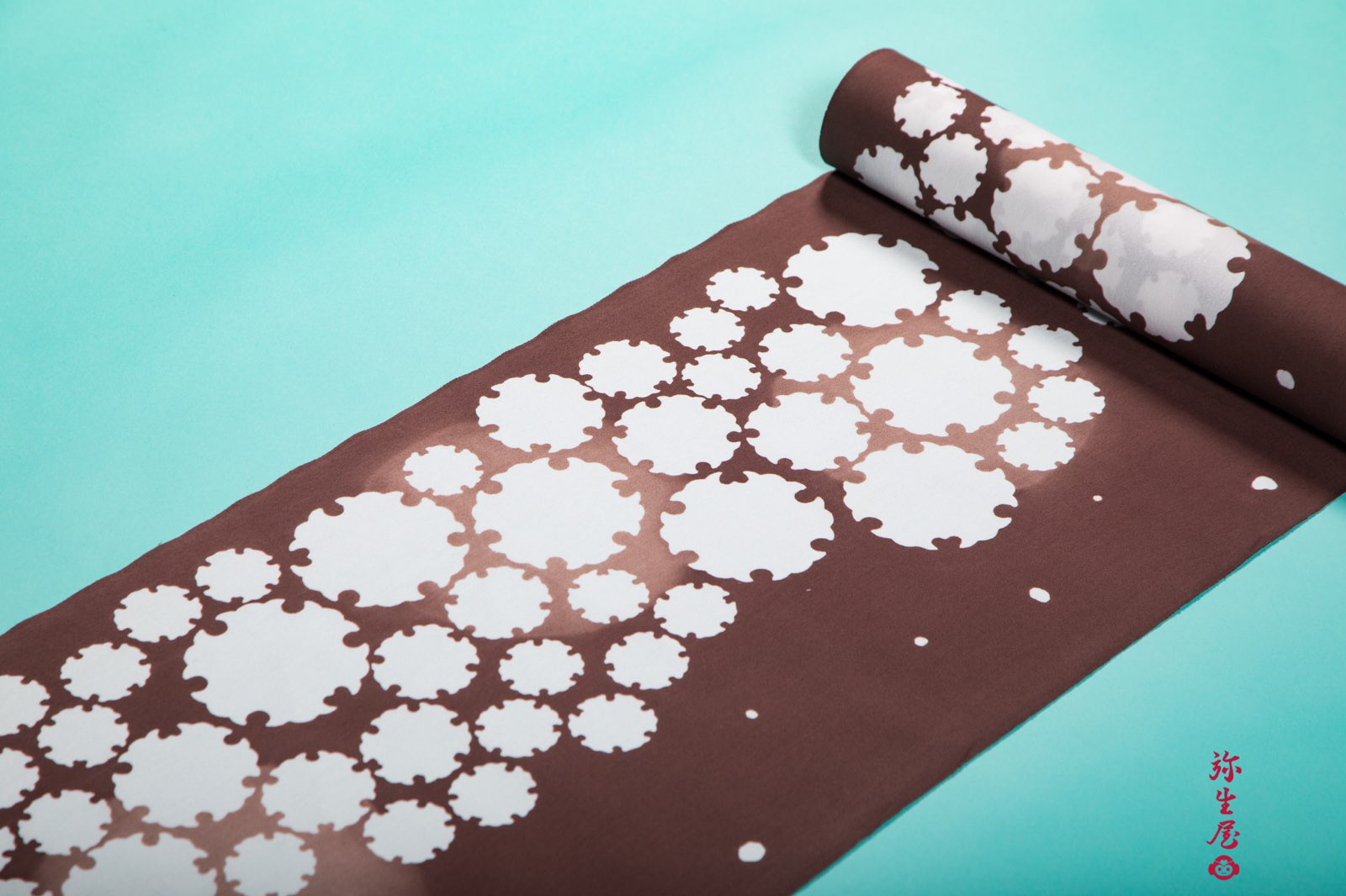 弥生屋 反物・着物＆浴衣 / 雪輪 ( 茶 )