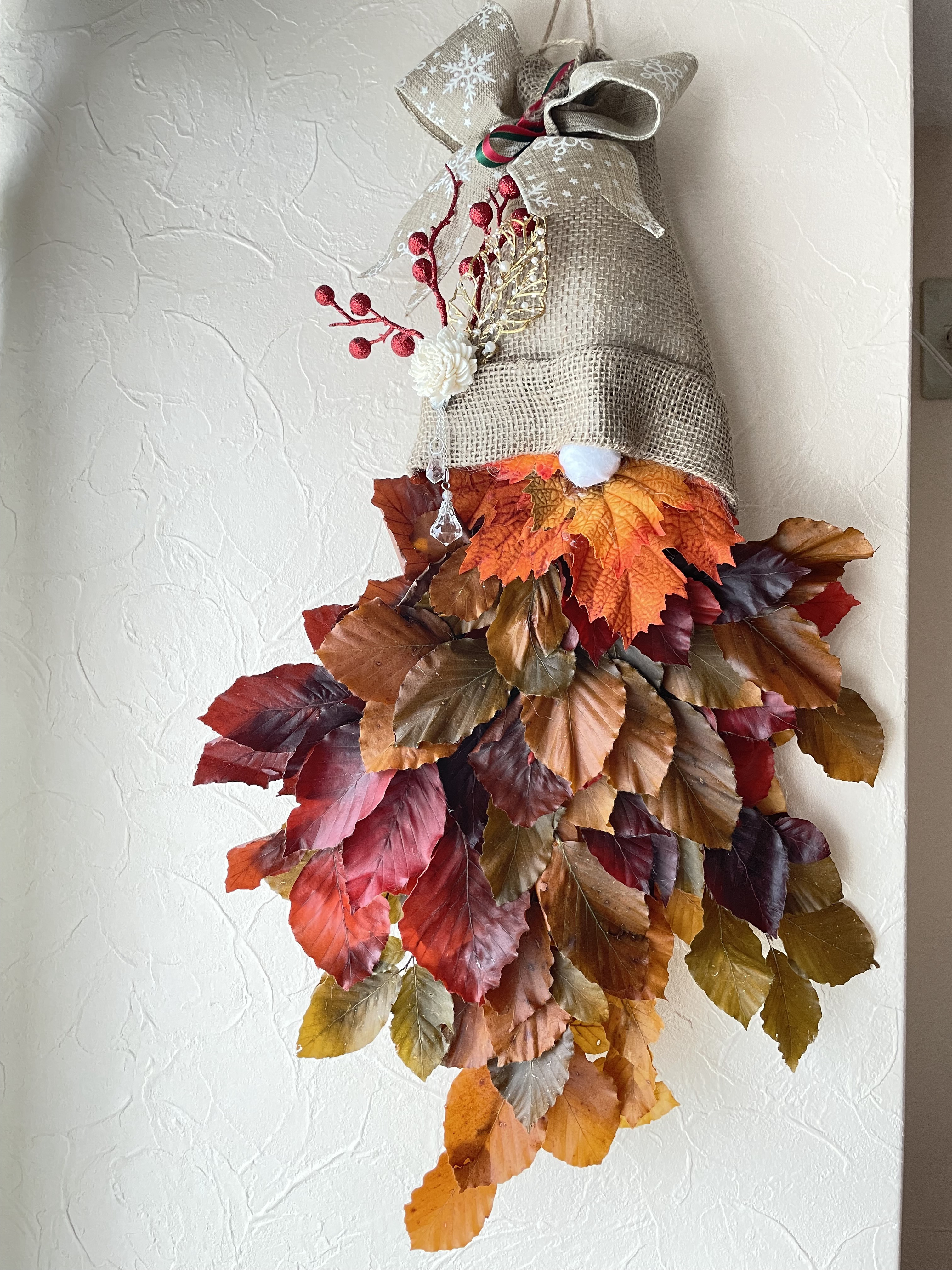 《紅葉Leafサンタのスワッグ》