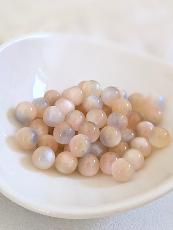 グラデーション ビーズ ピーチ 8㍉ 20個 パーツ 1枚目の画像