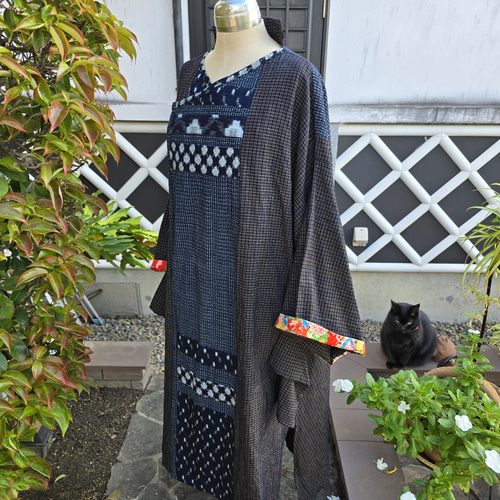 古布の白絣のパッチワークパンツ　古布リメイク　59 f343dbe786cef1c7b970297e5adca9