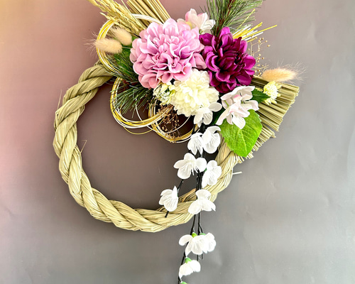 早割＊花で彩るお正月飾り』麗紫ダリアと白梅で祝うしめ縄飾り＊無料