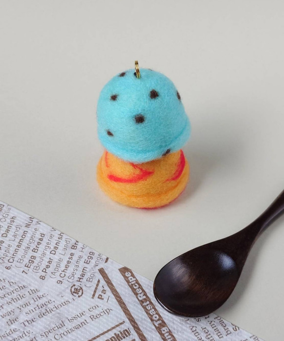 今日はどのフレーバー？恋するふわふわアイス(チョコミント＆カシス